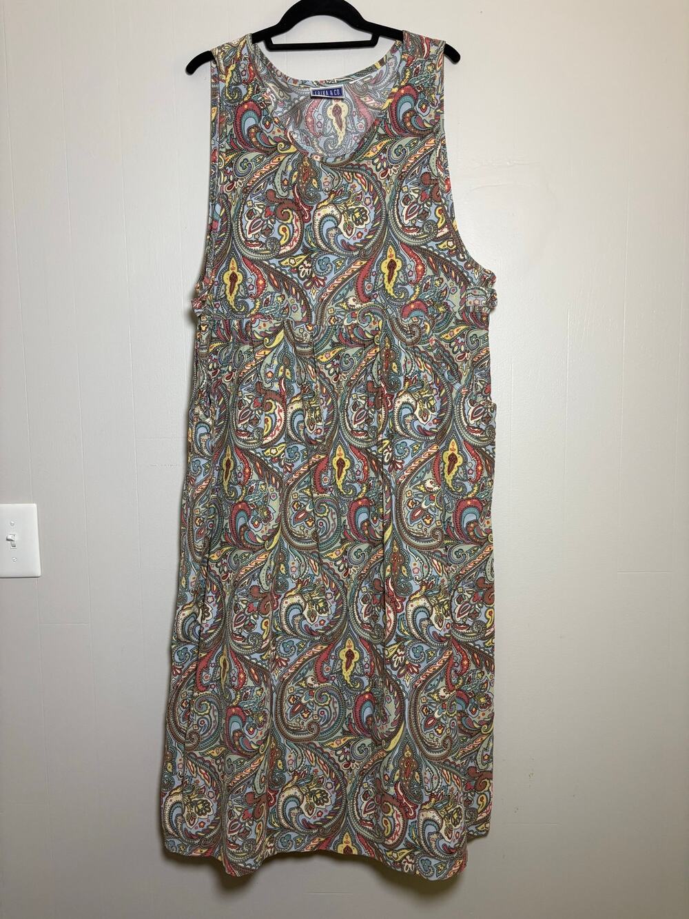 Erika & Co. Vintage Women's Round Neck Momcore Corduroy Paisley Jumper Dress